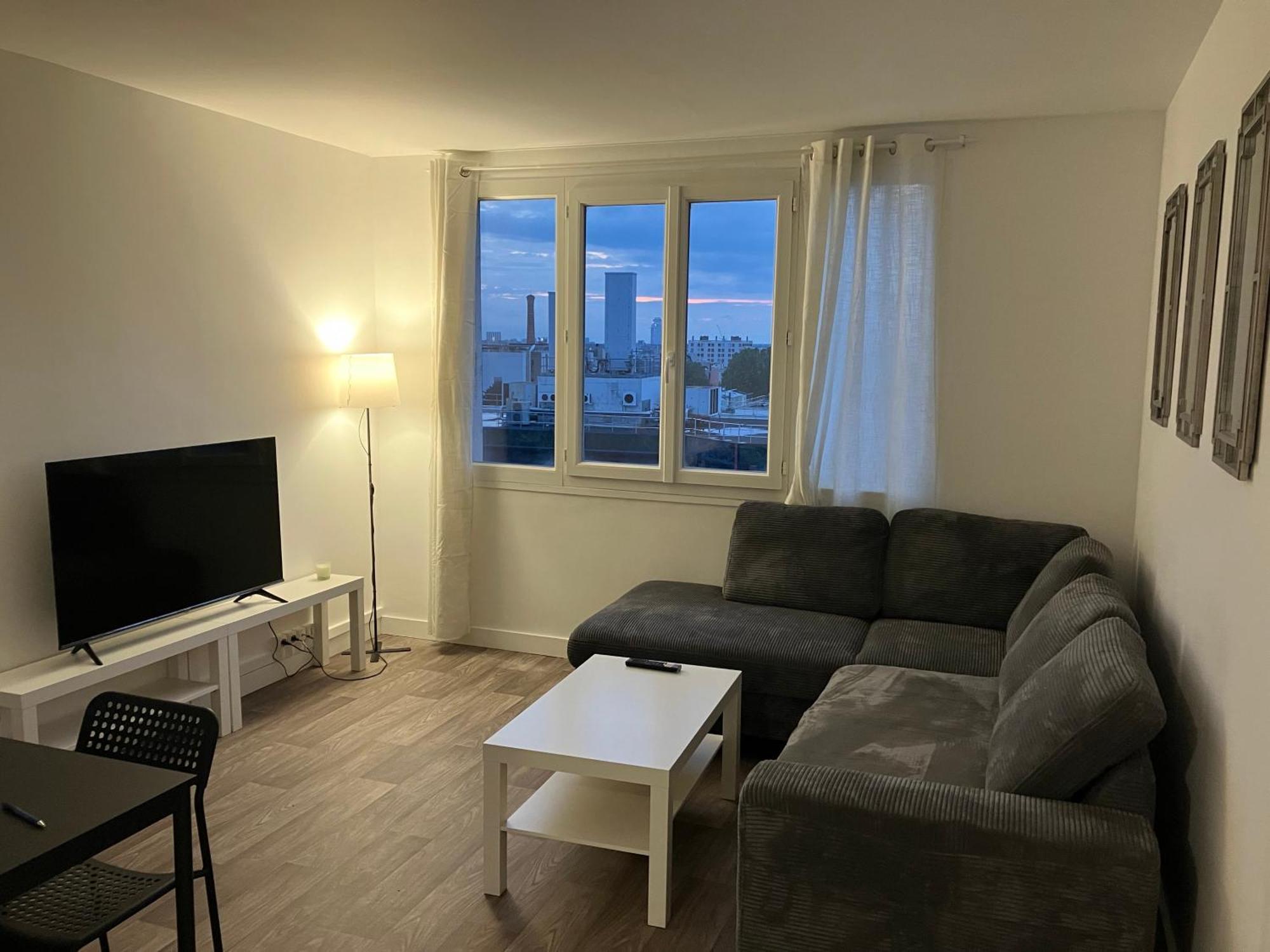 Logement Spacieux A 15Min De Paris - Free Parking - Free Wifi ป็องแต็ง ภายนอก รูปภาพ