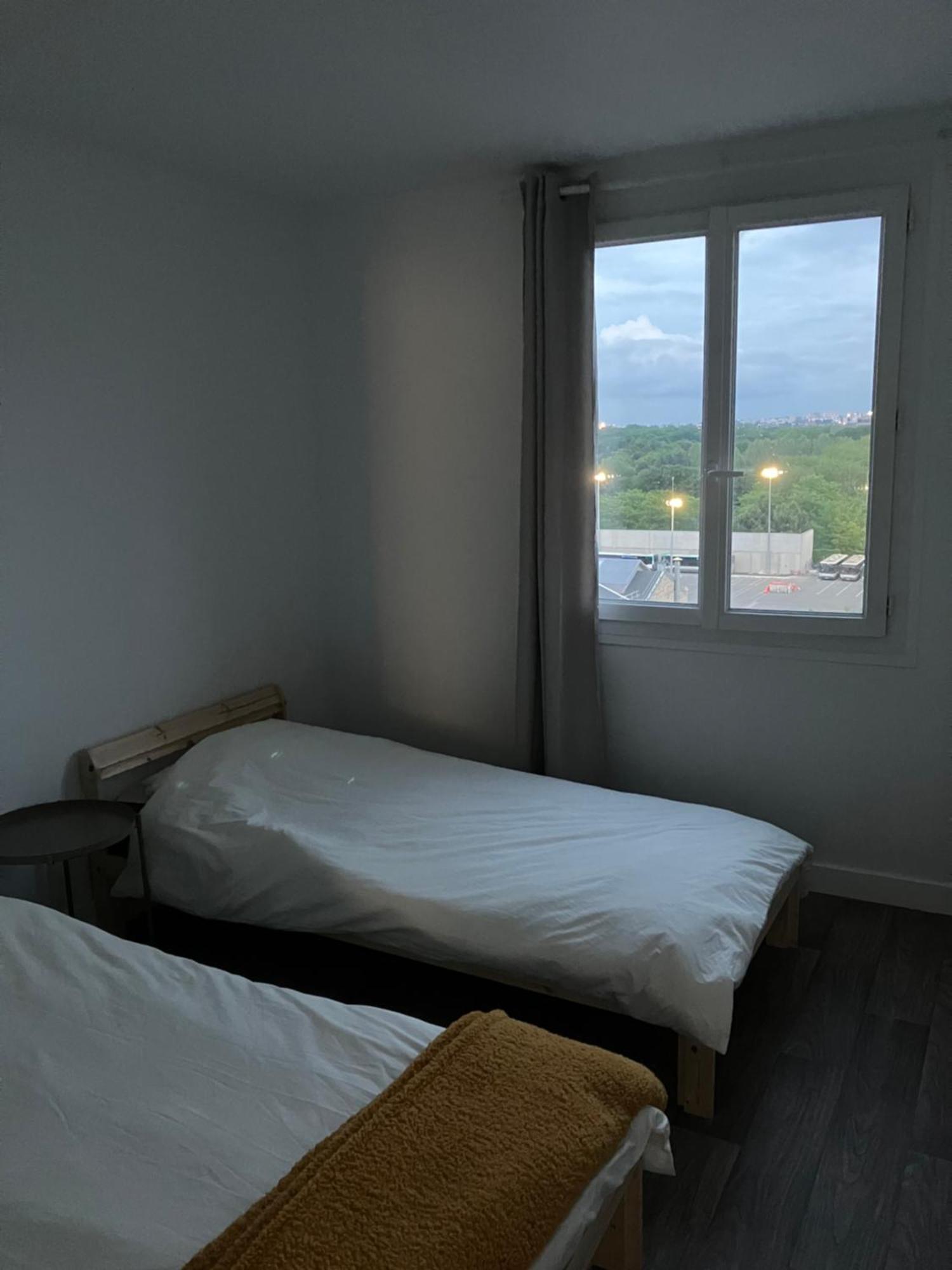Logement Spacieux A 15Min De Paris - Free Parking - Free Wifi ป็องแต็ง ภายนอก รูปภาพ